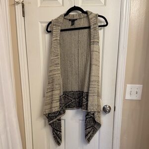 Women's Beige and Black Open Front Sweater Vest